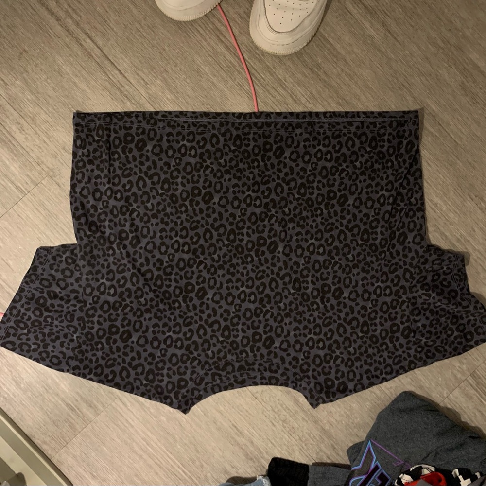 Victoria sport crop top